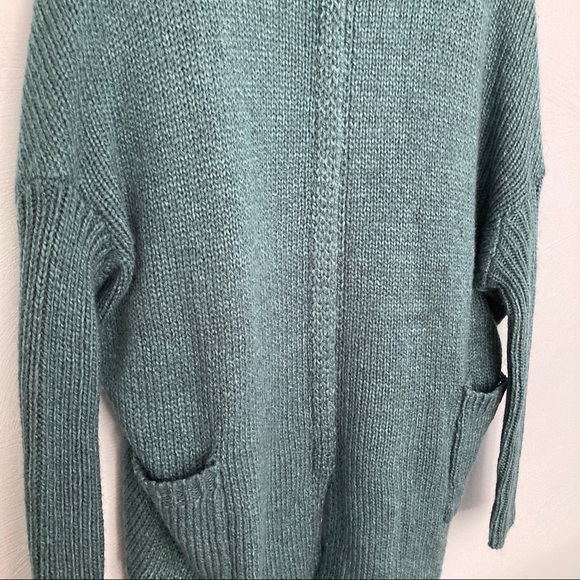 NWOT Romeo + Juliet Long Knit Cardigan - Picture 3 of 5